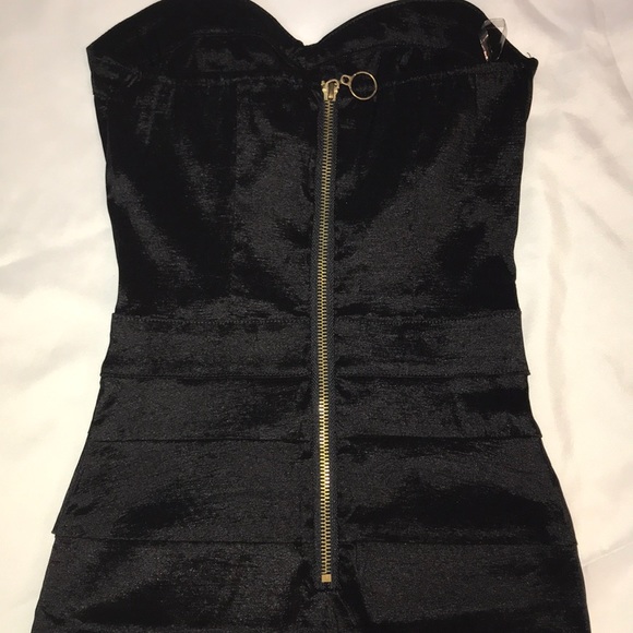 Black bodycon dress - Picture 6 of 7